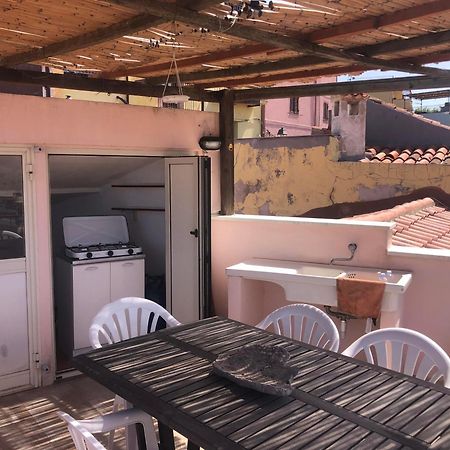 Guesthouse Bosa Di Giuseppe Bagian luar foto