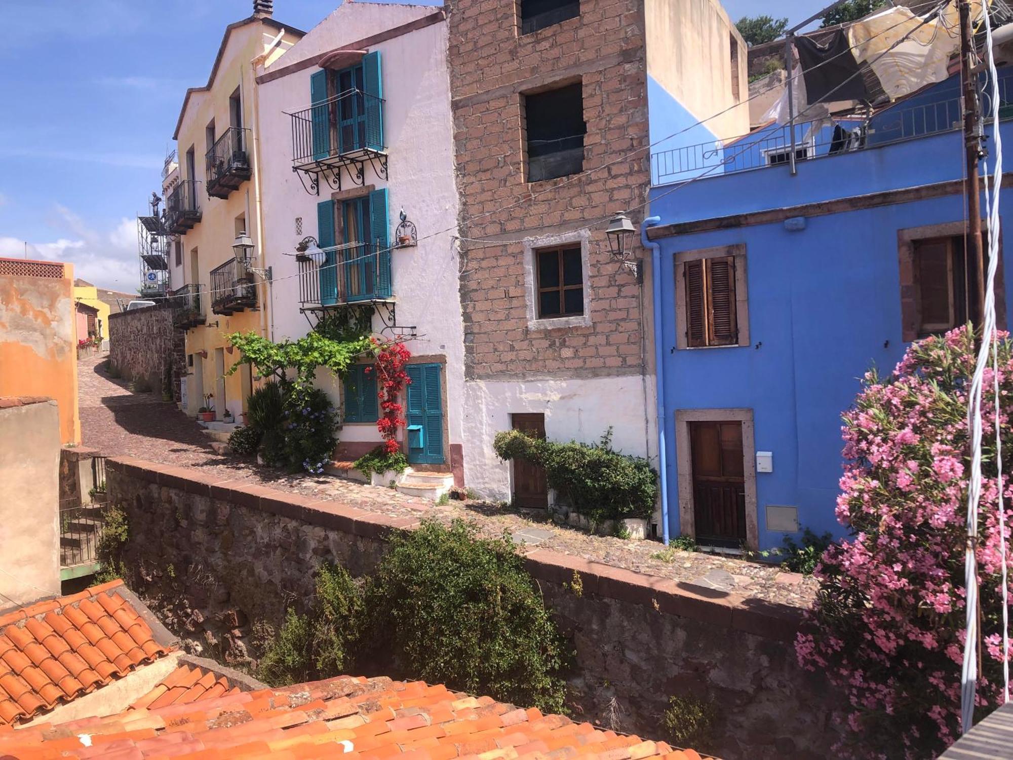Guesthouse Bosa Di Giuseppe Bagian luar foto