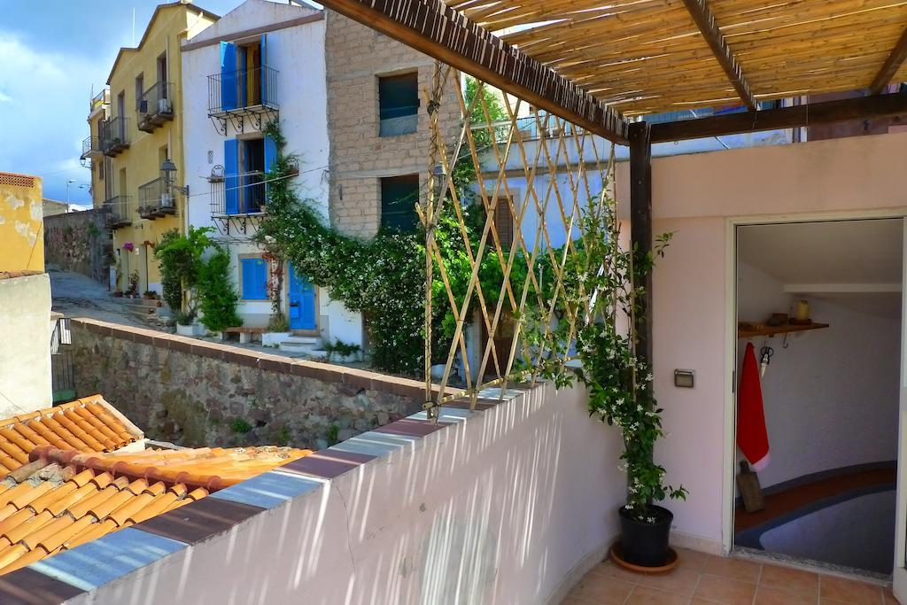 Guesthouse Bosa Di Giuseppe Bagian luar foto