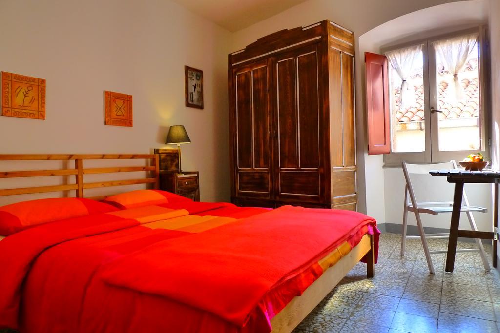 Guesthouse Bosa Di Giuseppe Bagian luar foto