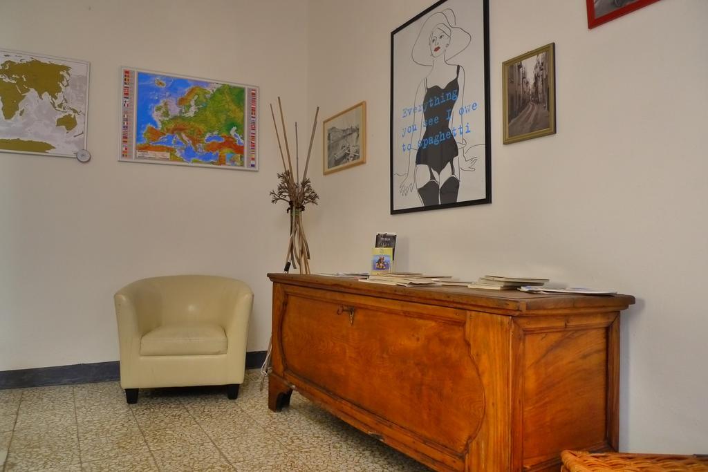 Guesthouse Bosa Di Giuseppe Bagian luar foto