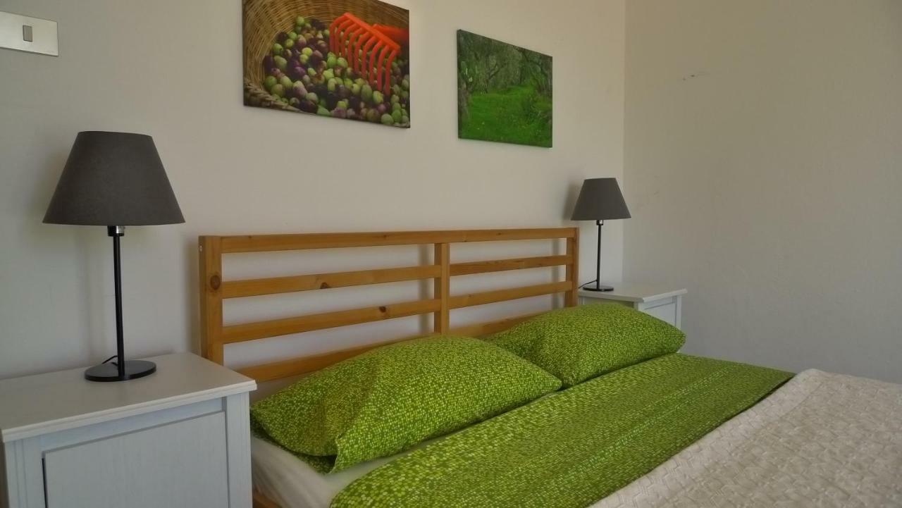 Guesthouse Bosa Di Giuseppe Bagian luar foto