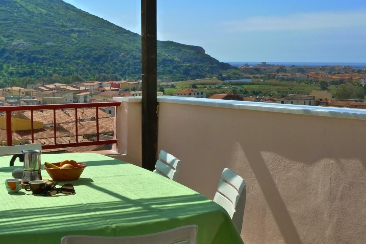 Guesthouse Bosa Di Giuseppe Bagian luar foto