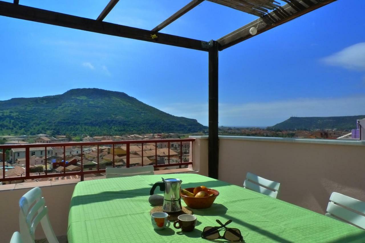 Guesthouse Bosa Di Giuseppe Bagian luar foto