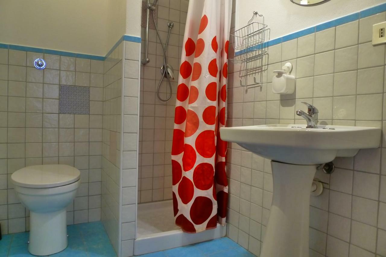 Guesthouse Bosa Di Giuseppe Bagian luar foto
